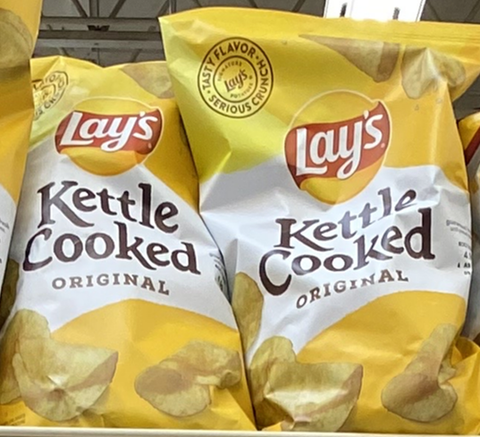 Lay's Potato Chips, Kettle Cooked Original Snacks, 8oz Bag