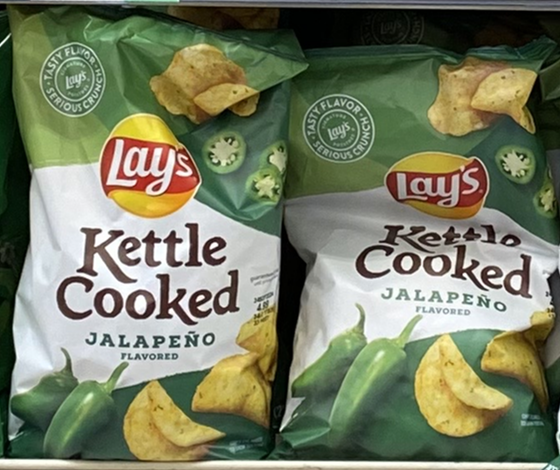 Lay's Kettle Cooked Jalapeno Potato Chips, 8 Oz