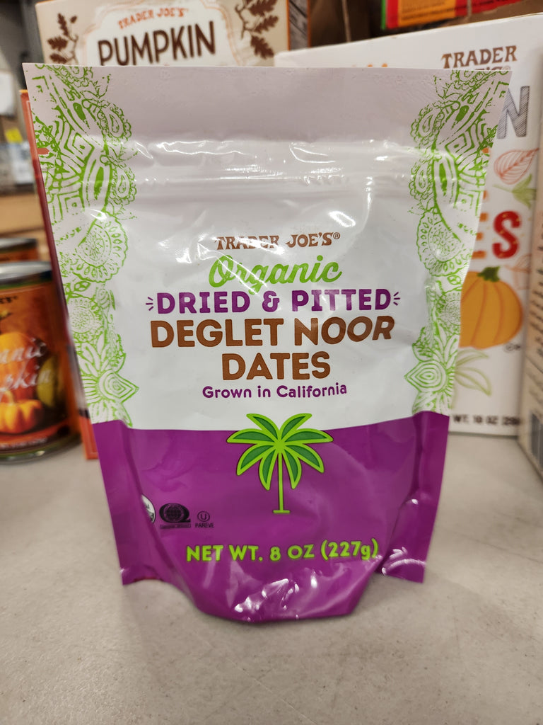 Trader Joe's Organic Dried & Pitted Deglet Noor Dates 8 oz